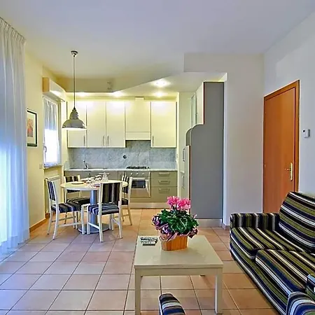 I Triangoli Aparthotel 3*