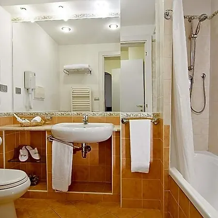 I Triangoli 3* Rome